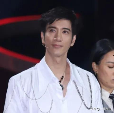 娱乐圈二哥吃瓜